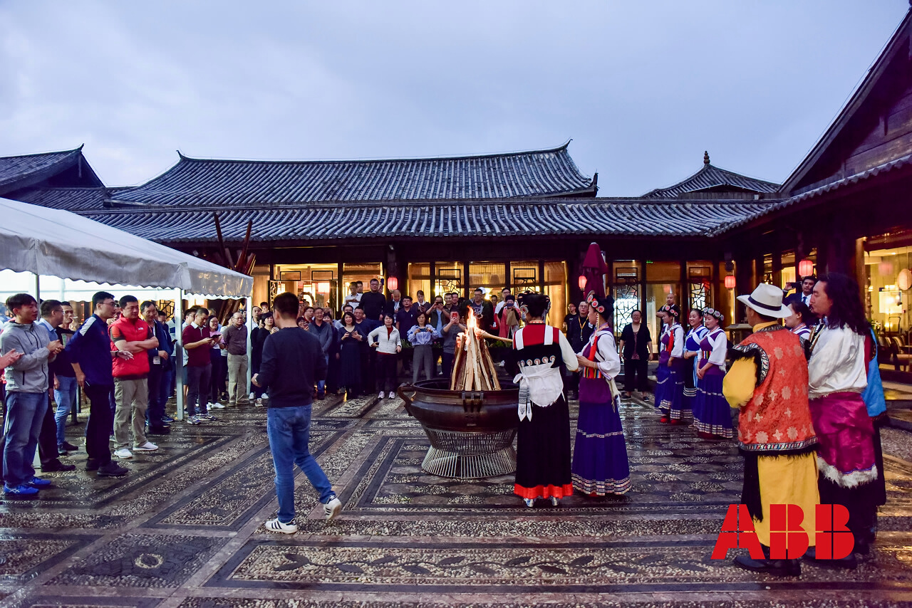 麗江束河古鎮定向尋寶團建拓展