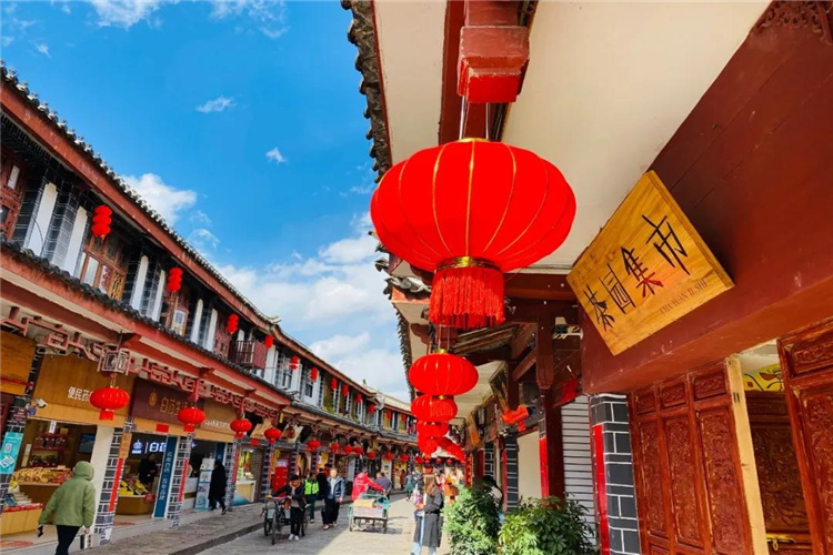 春暖花開麗江歡迎您，趁著春日正好，來一場古鎮之旅！